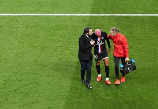 PSG Montpellier : un petit bisou à Delort et ses potes PSG Montpellier : un petit bisou à Delort et ses potes