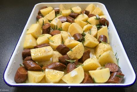 Patates au four ! – Saucisse et pommes de terre rôties