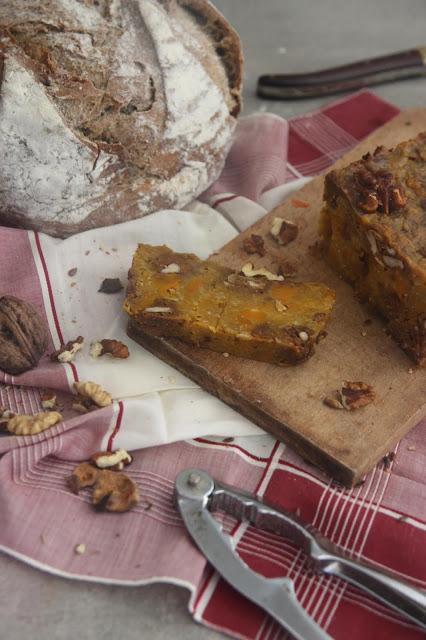 Cuillère et saladier : Terrine de potimarron et lentilles corail aux noix (vegan)