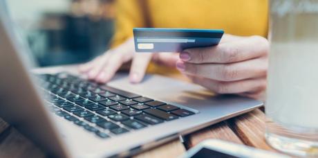 Achat sur Internet : les Français ont dépensé 100 milliards d’euros en un an !