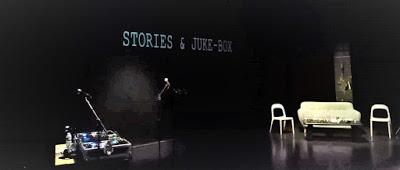 Quatre auteur/autrices sur un canapé Quatre auteur/autrices sur un canapé