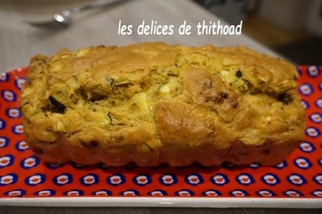 Cake oriental au poulet et aux fruits secs