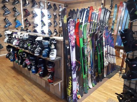 Desmarais Sports : comme une boutique au pied de la montagne, en plein cœur de Varennes