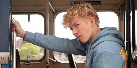 Critique Il a déjà tes yeux Saison 1 : une série pourquoi faire ?