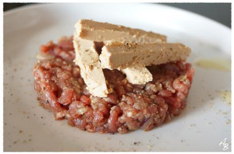 Steak tartare à la truffe et au foie gras Steak tartare à la truffe et au foie gras