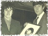 Blonde & Idiote Bassesse Inoubliable*******************Barabajagal de Donovan