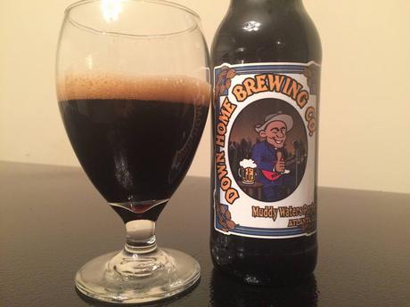 L'image contient peut-être: 1 personne, boisson