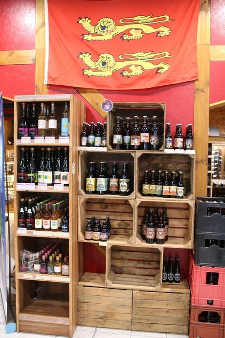 L'espace dédié aux produits locaux a été visuellement optimisé et sera agrandi très prochainement.