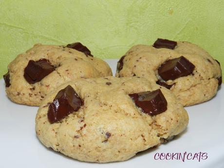 COOKIES AU CHOCOLAT TROP BONS (sans gluten, végétalien) COOKIES AU CHOCOLAT TROP BONS (sans gluten, végétalien)