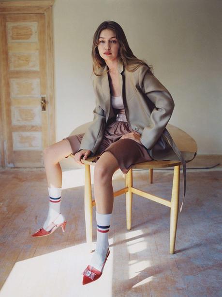 Gigi Hadid par Zoe Ghertner Gigi Hadid par Zoe Ghertner