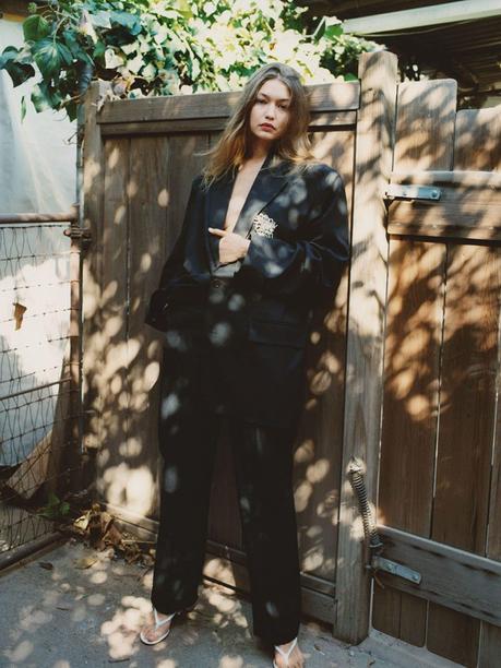 Gigi Hadid par Zoe Ghertner Gigi Hadid par Zoe Ghertner