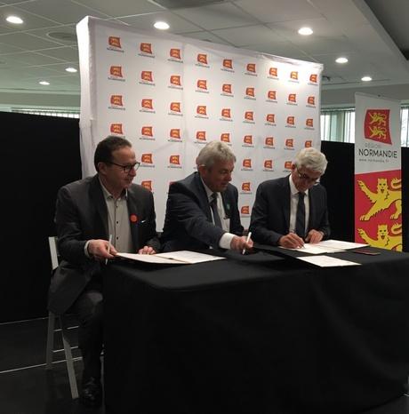 Au #SIA2020 - La Manche affiche fièrement l'excellence de ses filières agricoles et maritimes !