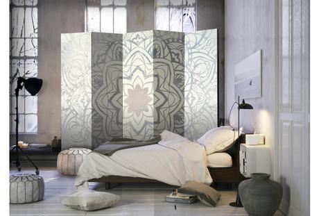 Déco paravent et assortiment de tableaux