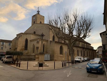 Soir de fin d’hiver à Roquemaure #Gard Soir de fin d’hiver à Roquemaure #Gard