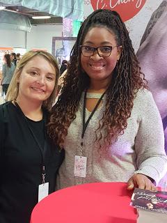 Music street #1 Behind the bars de Brittainy C. Cherry