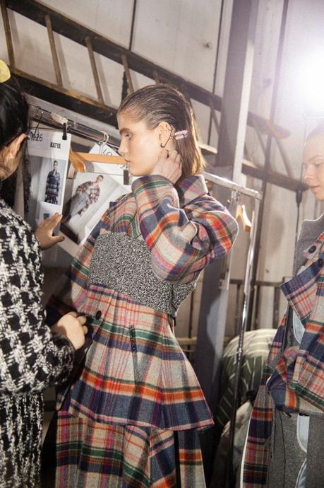 Backstage : le défilé Dawei automne-hiver 2020/2021 Backstage : le défilé Dawei automne-hiver 2020/2021