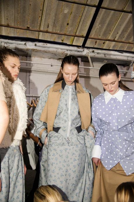 Backstage : le défilé Dawei automne-hiver 2020/2021 Backstage : le défilé Dawei automne-hiver 2020/2021