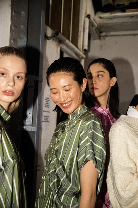 Backstage : le défilé Dawei automne-hiver 2020/2021 Backstage : le défilé Dawei automne-hiver 2020/2021