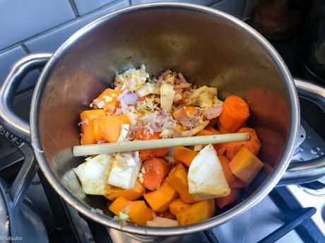 Nouvelle collection – Curry thaï de lentilles aux légumes d’hiver