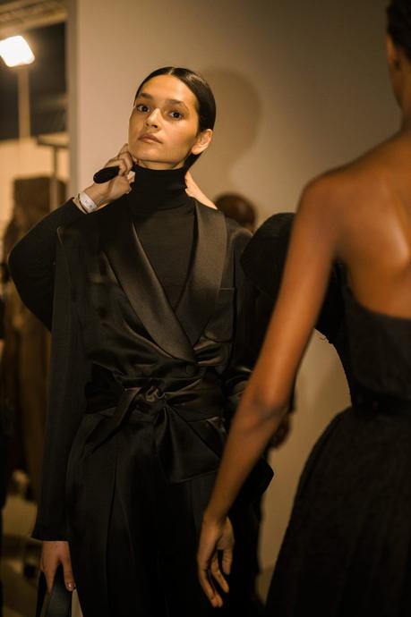 Backstage : le défilé Kristina Fidelskaya automne-hiver 2020/2021 Backstage : le défilé Kristina Fidelskaya automne-hiver 2020/2021
