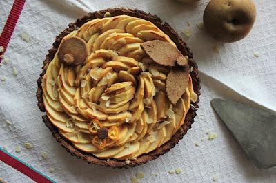 Cuillère et saladier : Tarte aux pommes parfum amande