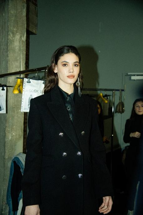 Backstage : le défilé Victoria/Tomas automne-hiver 2020/2021 Backstage : le défilé Victoria/Tomas automne-hiver 2020/2021