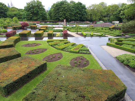 Les Serres Royales de Laeken Les Serres Royales de Laeken