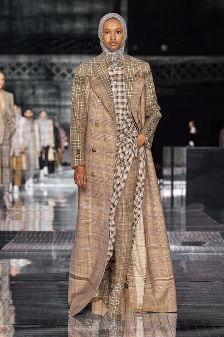 Burberry : l’Angleterre n’est pas si sage Burberry : l’Angleterre n’est pas si sage