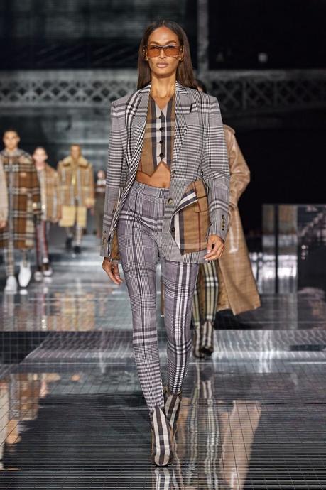 Burberry : l’Angleterre n’est pas si sage Burberry : l’Angleterre n’est pas si sage
