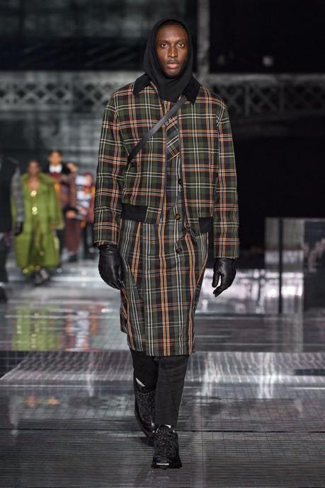 Burberry : l’Angleterre n’est pas si sage Burberry : l’Angleterre n’est pas si sage