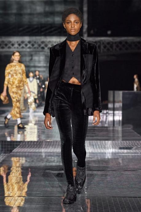 Burberry : l’Angleterre n’est pas si sage Burberry : l’Angleterre n’est pas si sage