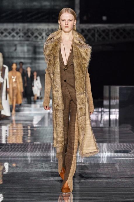Burberry : l’Angleterre n’est pas si sage Burberry : l’Angleterre n’est pas si sage