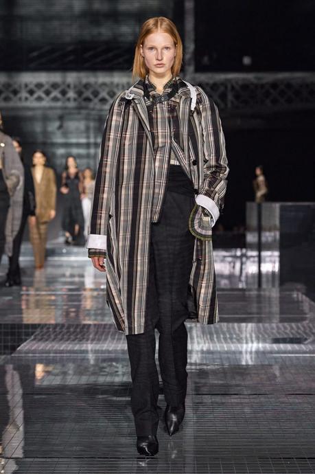 Burberry : l’Angleterre n’est pas si sage Burberry : l’Angleterre n’est pas si sage