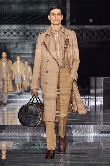 Burberry : l’Angleterre n’est pas si sage Burberry : l’Angleterre n’est pas si sage
