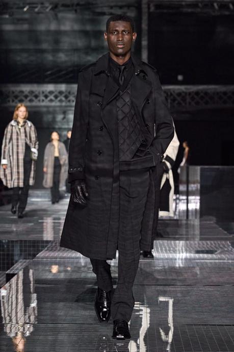 Burberry : l’Angleterre n’est pas si sage Burberry : l’Angleterre n’est pas si sage
