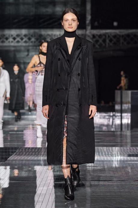 Burberry : l’Angleterre n’est pas si sage Burberry : l’Angleterre n’est pas si sage