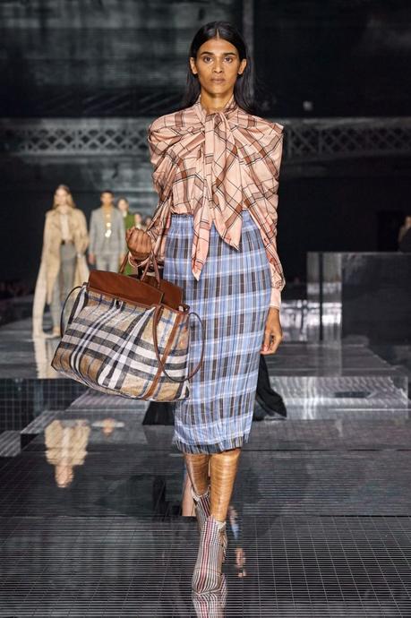 Burberry : l’Angleterre n’est pas si sage Burberry : l’Angleterre n’est pas si sage