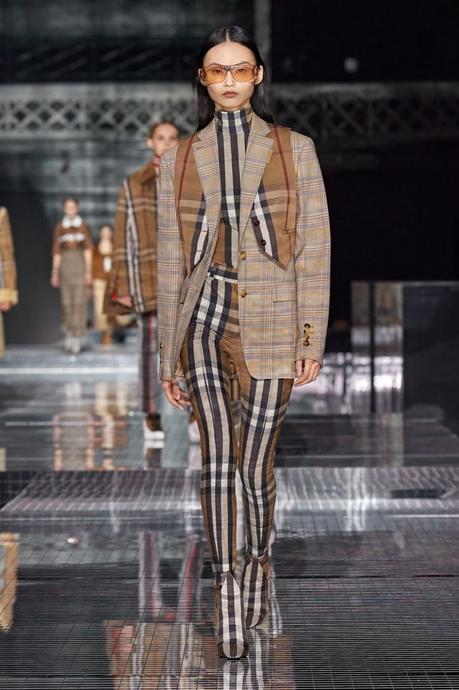 Burberry : l’Angleterre n’est pas si sage Burberry : l’Angleterre n’est pas si sage