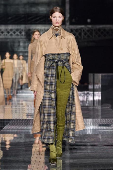 Burberry : l’Angleterre n’est pas si sage Burberry : l’Angleterre n’est pas si sage