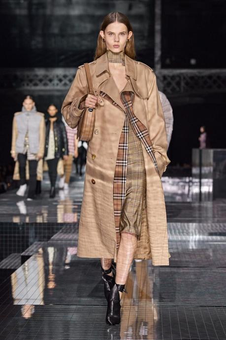Burberry : l’Angleterre n’est pas si sage Burberry : l’Angleterre n’est pas si sage