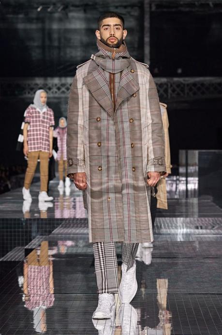Burberry : l’Angleterre n’est pas si sage Burberry : l’Angleterre n’est pas si sage