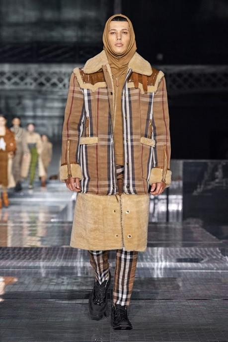 Burberry : l’Angleterre n’est pas si sage Burberry : l’Angleterre n’est pas si sage