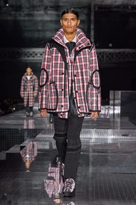 Burberry : l’Angleterre n’est pas si sage Burberry : l’Angleterre n’est pas si sage