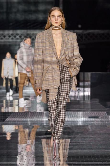 Burberry : l’Angleterre n’est pas si sage Burberry : l’Angleterre n’est pas si sage