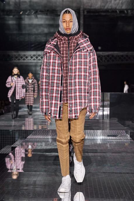 Burberry : l’Angleterre n’est pas si sage Burberry : l’Angleterre n’est pas si sage