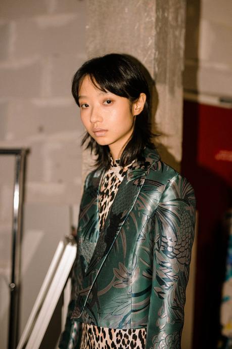 Backstage : le défilé Léonard Paris automne-hiver 2020/2021 Backstage : le défilé Léonard Paris automne-hiver 2020/2021