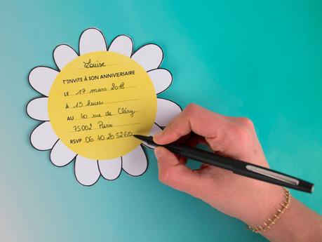 DIY gratuit par My Little Day pour faire une invitation anniversaire fleur