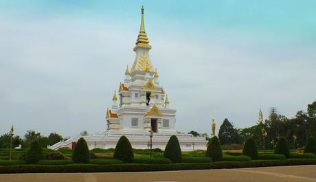 15 mars 2020: Visite du Wat Pa Si Kunaram,