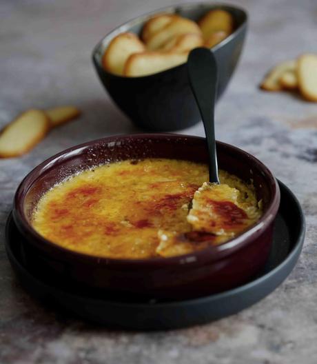 vanille , crème brulée , dessert de bistrot , 