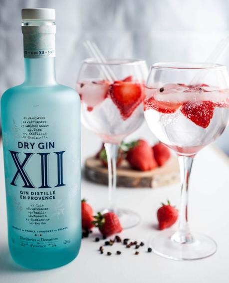 Cocktail : Gin XII, tonic, poivre et fraises